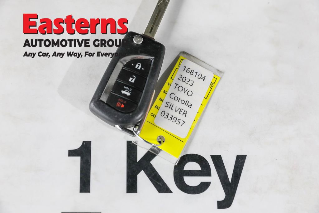 Used 2023 Toyota Corolla LE image 25