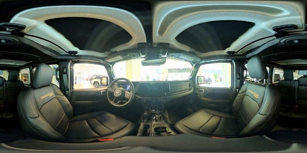 New 2025 Jeep Wrangler Unlimited Rubicon 392 image 17