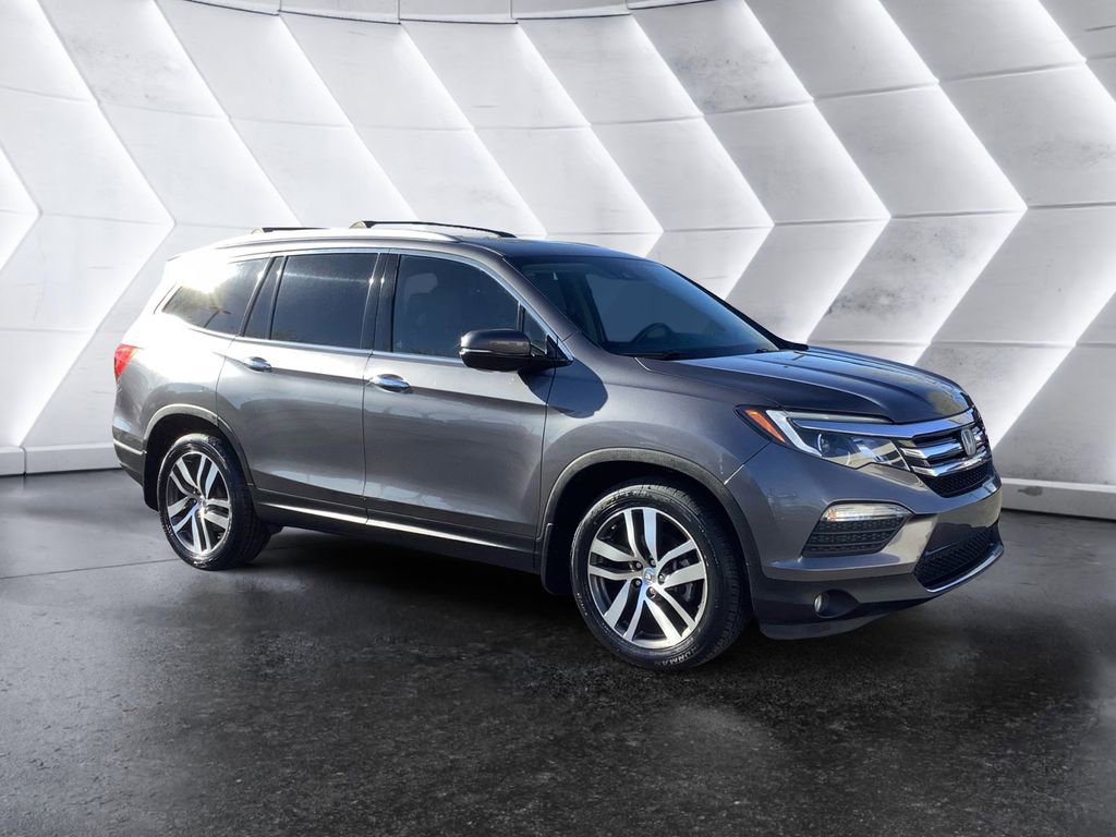 Used 2016 Honda Pilot Elite image 1
