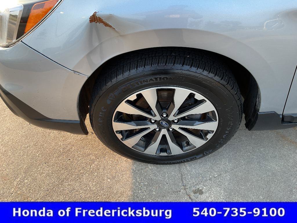 Used 2017 Subaru Outback 2.5i Limited AWD/4WD image 10