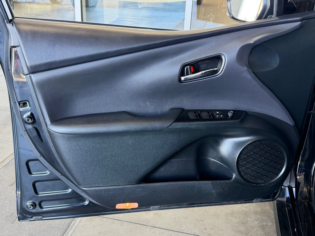 Certified 2021 Toyota Prius Prime LE FWD image 19