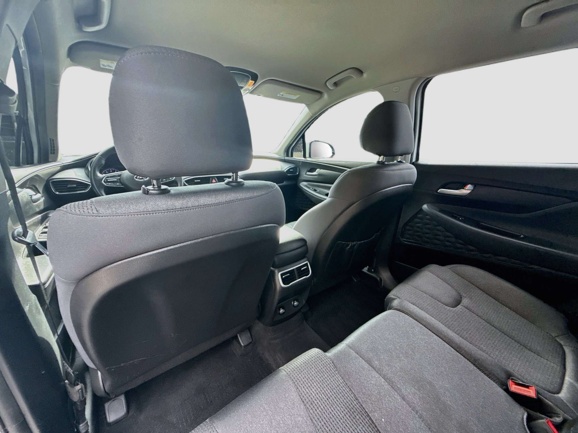 Used 2023 Hyundai Santa Fe SEL FWD image 22