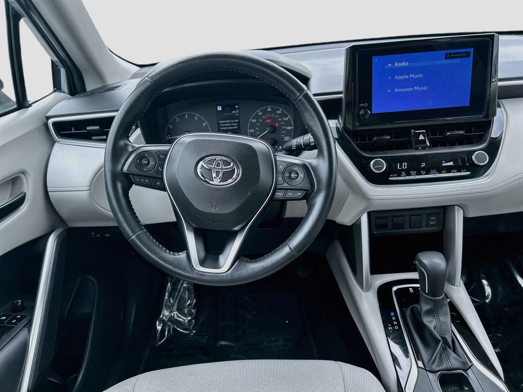 Used 2023 Toyota Corolla Cross LE FWD image 20