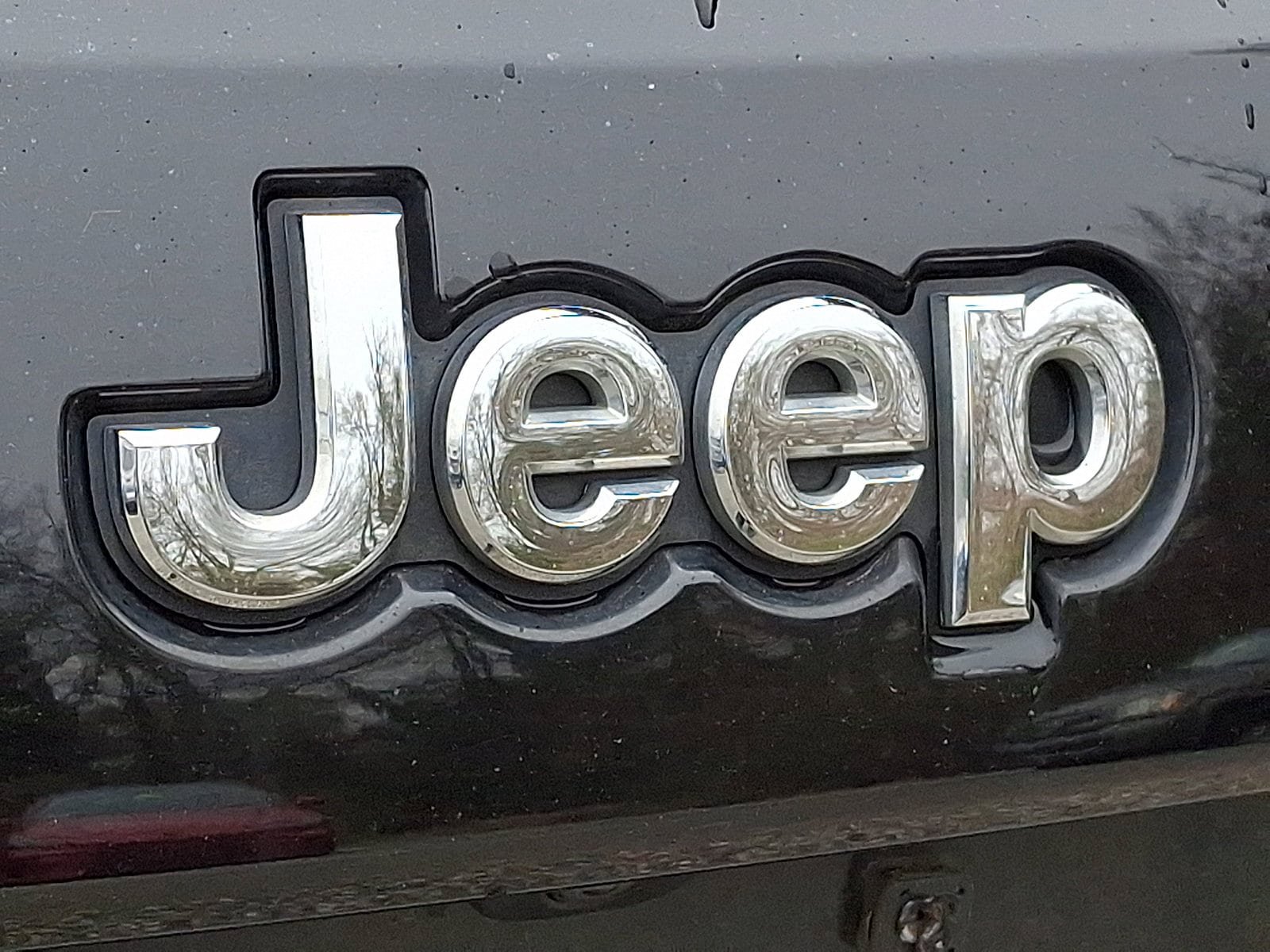 Used 2021 Jeep Grand Cherokee Limited AWD/4WD image 30