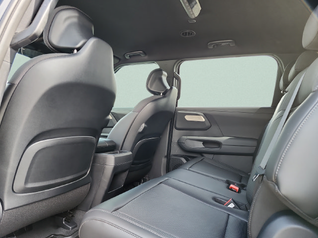 New 2027 Kia Telluride LX FWD image 16