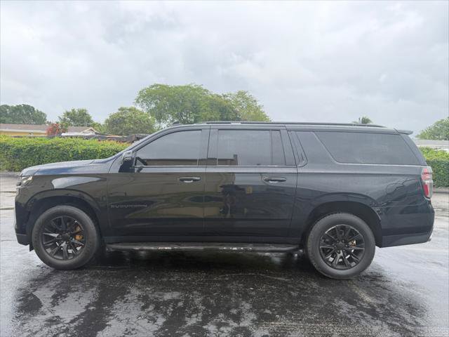 Used 2022 Chevrolet Suburban Premier AWD/4WD image 3