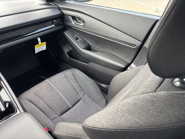 Used 2025 Honda Accord Sport image 15