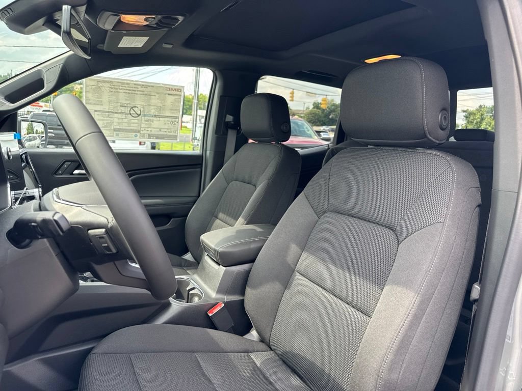 New 2026 GMC Canyon Elevation w/ Convenience Package RWD image 15