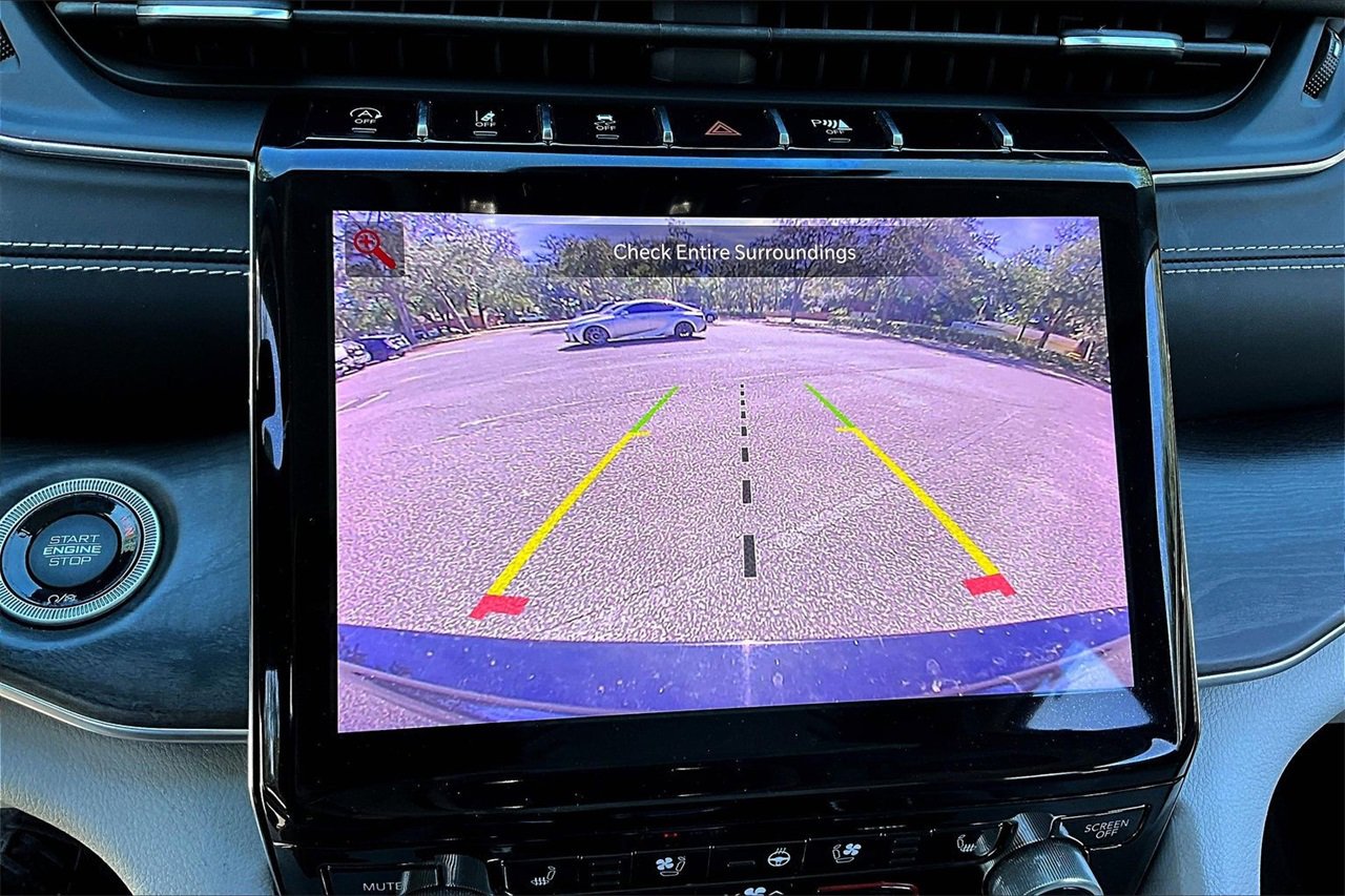 Used 2021 Jeep Grand Cherokee L Overland w/ Luxury Tech Group IV image 13