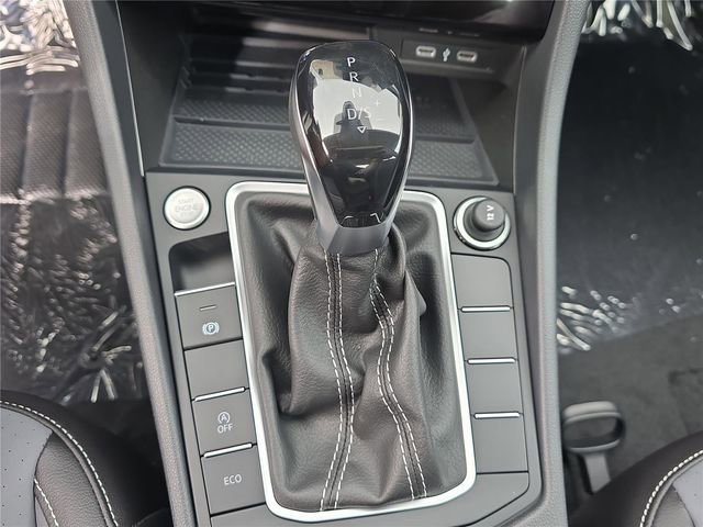 New 2026 Volkswagen Jetta SE image 17