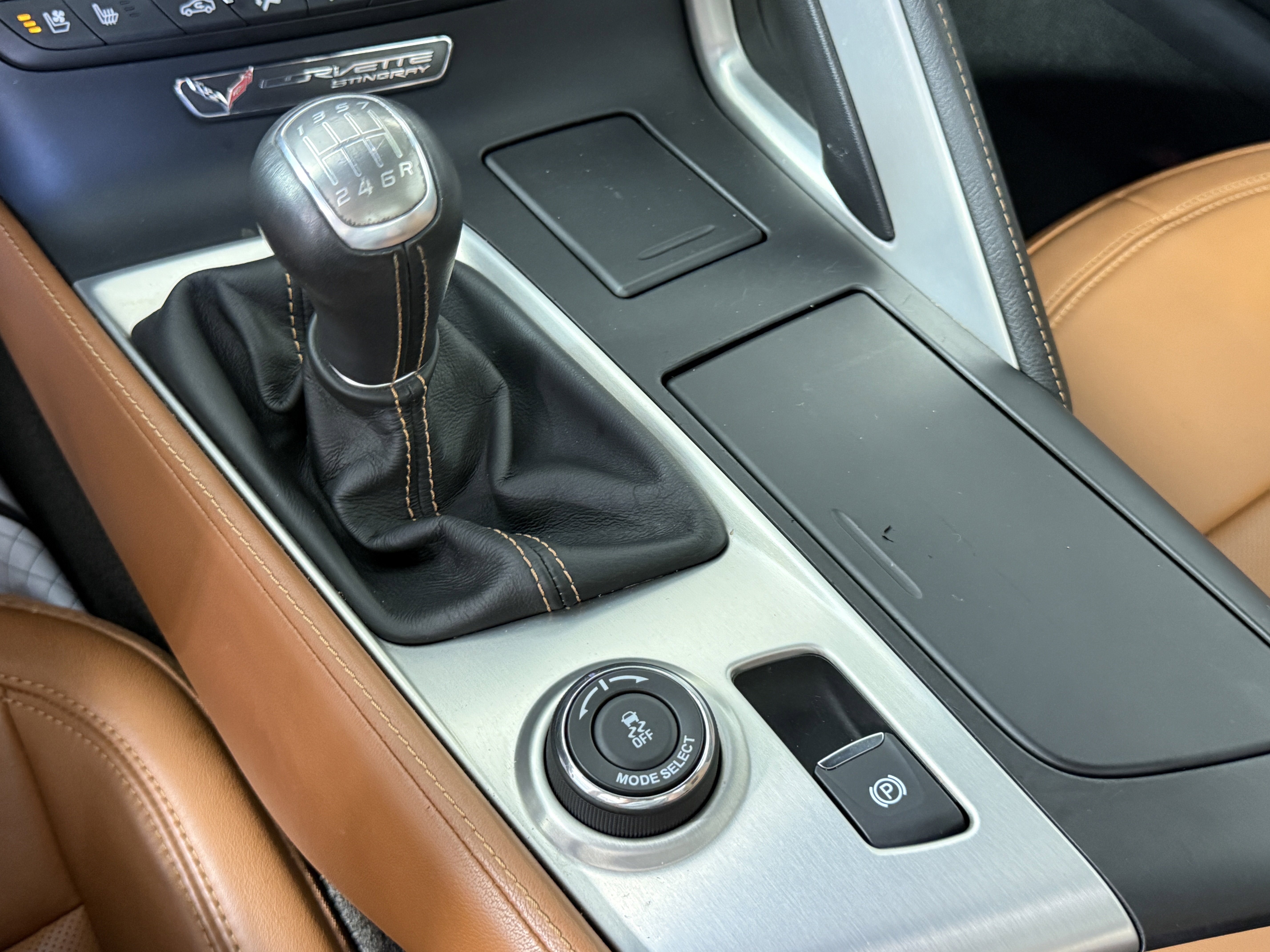 Used 2014 Chevrolet Corvette Stingray Convertible w/ 2LT Preferred Equipment Group RWD image 22