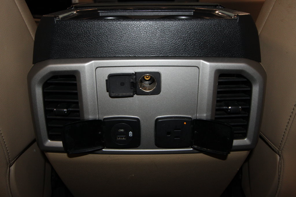 Used 2020 Ford F250 Lariat w/ Chrome Package AWD/4WD image 30