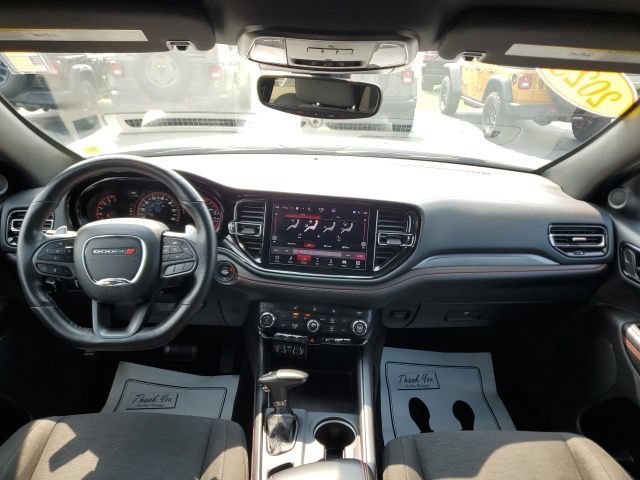 Used 2025 Dodge Durango GT AWD/4WD image 16