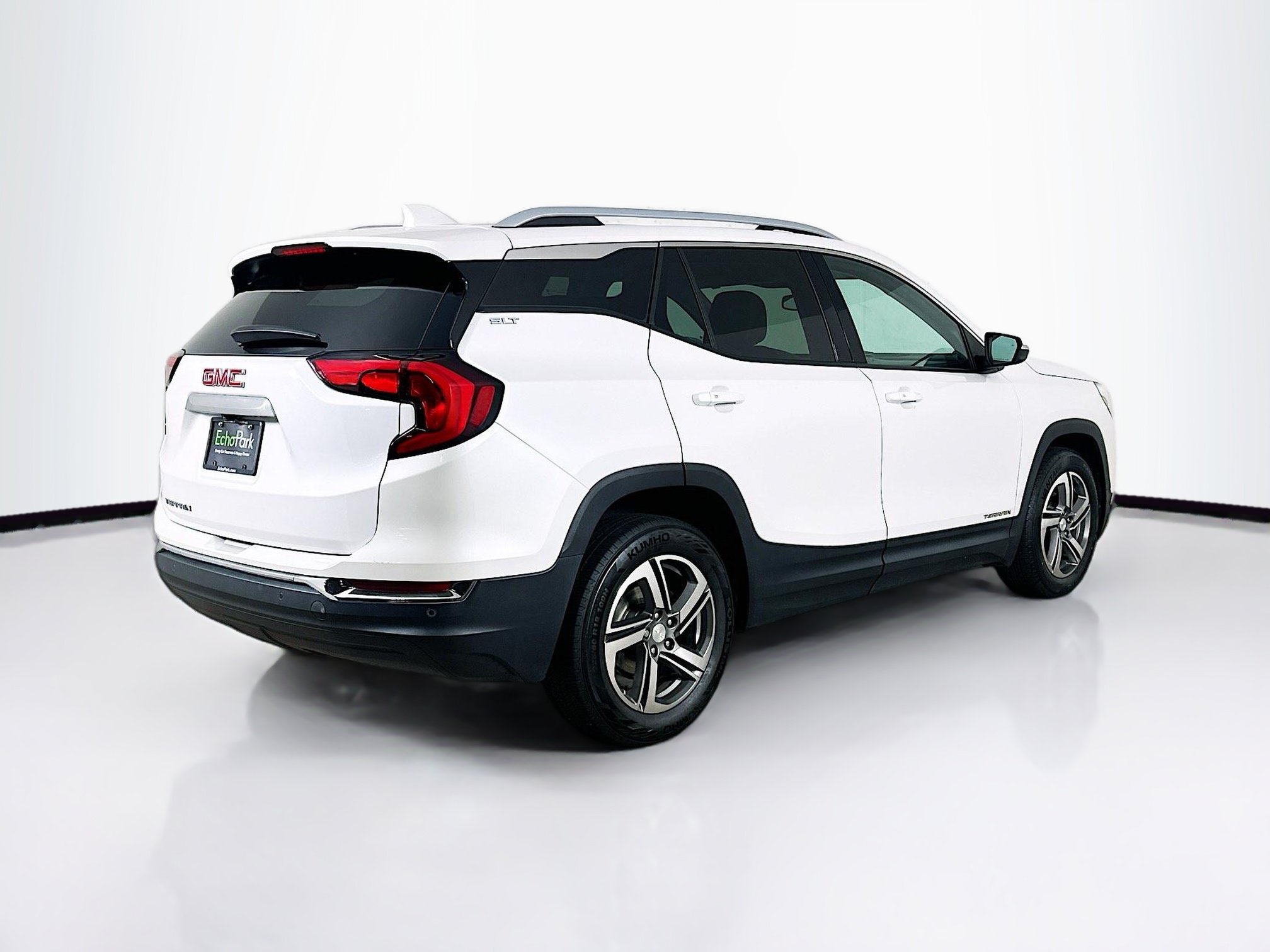 Used 2021 GMC Terrain SLT w/ LPO, Floor Liner Package FWD image 9