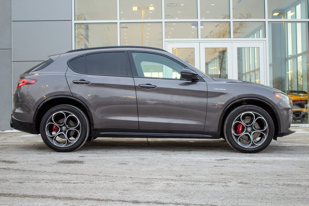 Used 2025 Alfa Romeo Stelvio Sprint w/ Veloce Package image 4