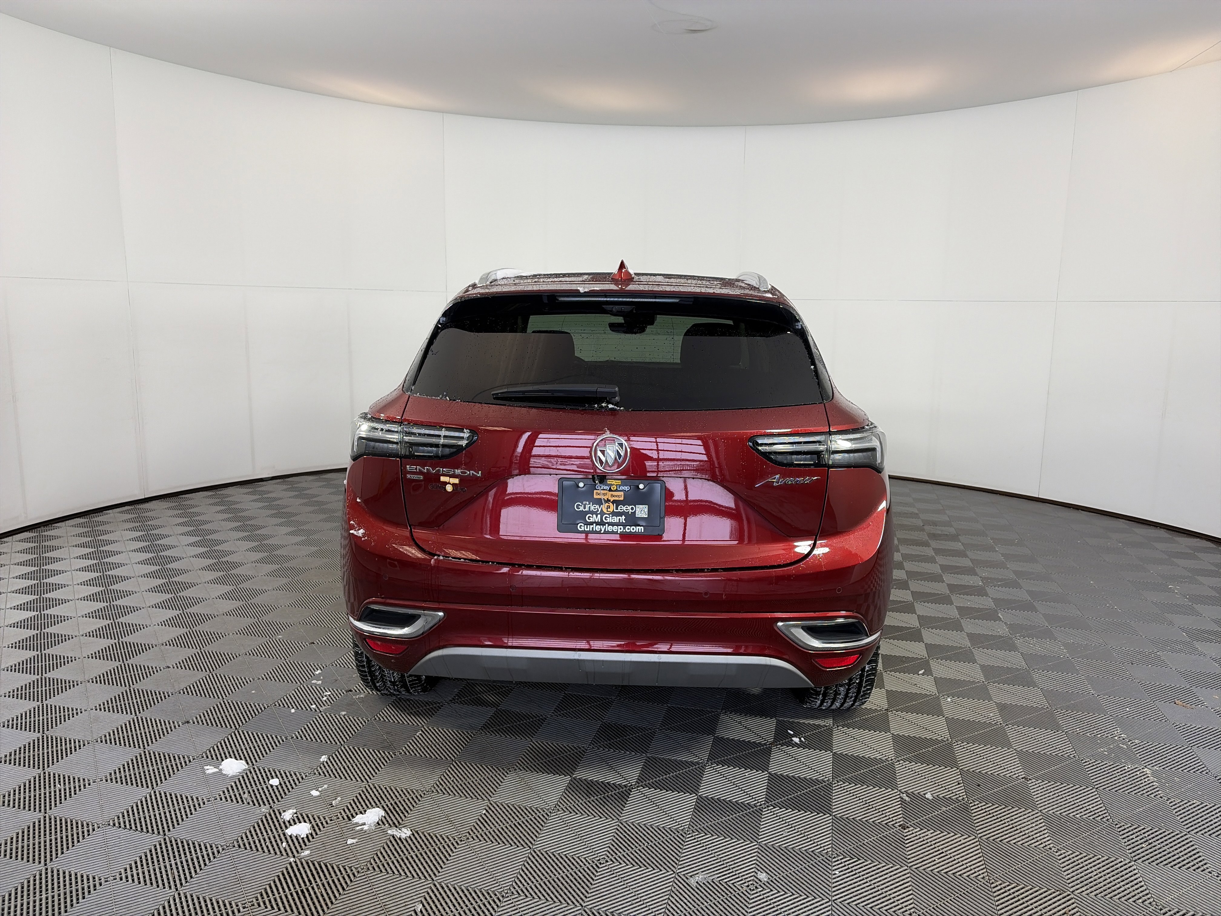 Used 2023 Buick Envision Avenir image 9