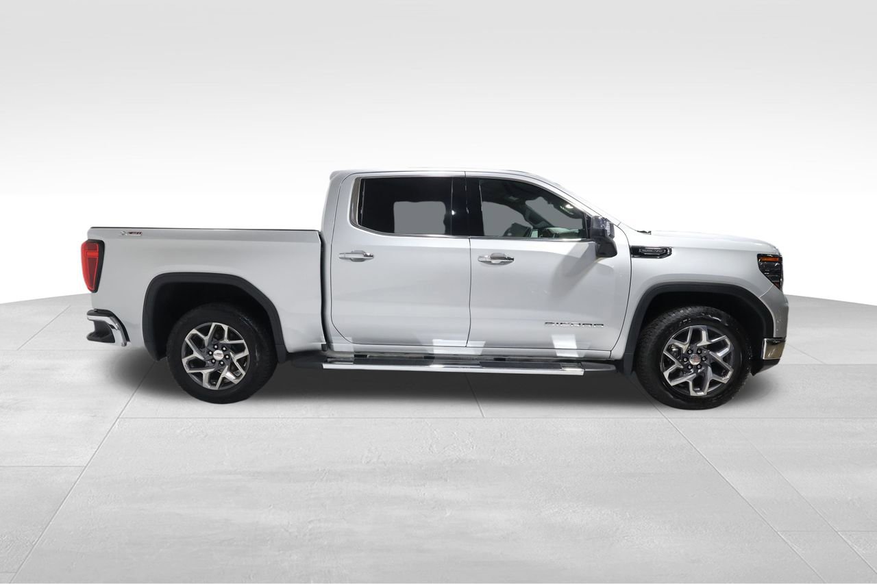 Certified 2022 GMC Sierra 1500 SLT w/ SLT Premium Package image 5