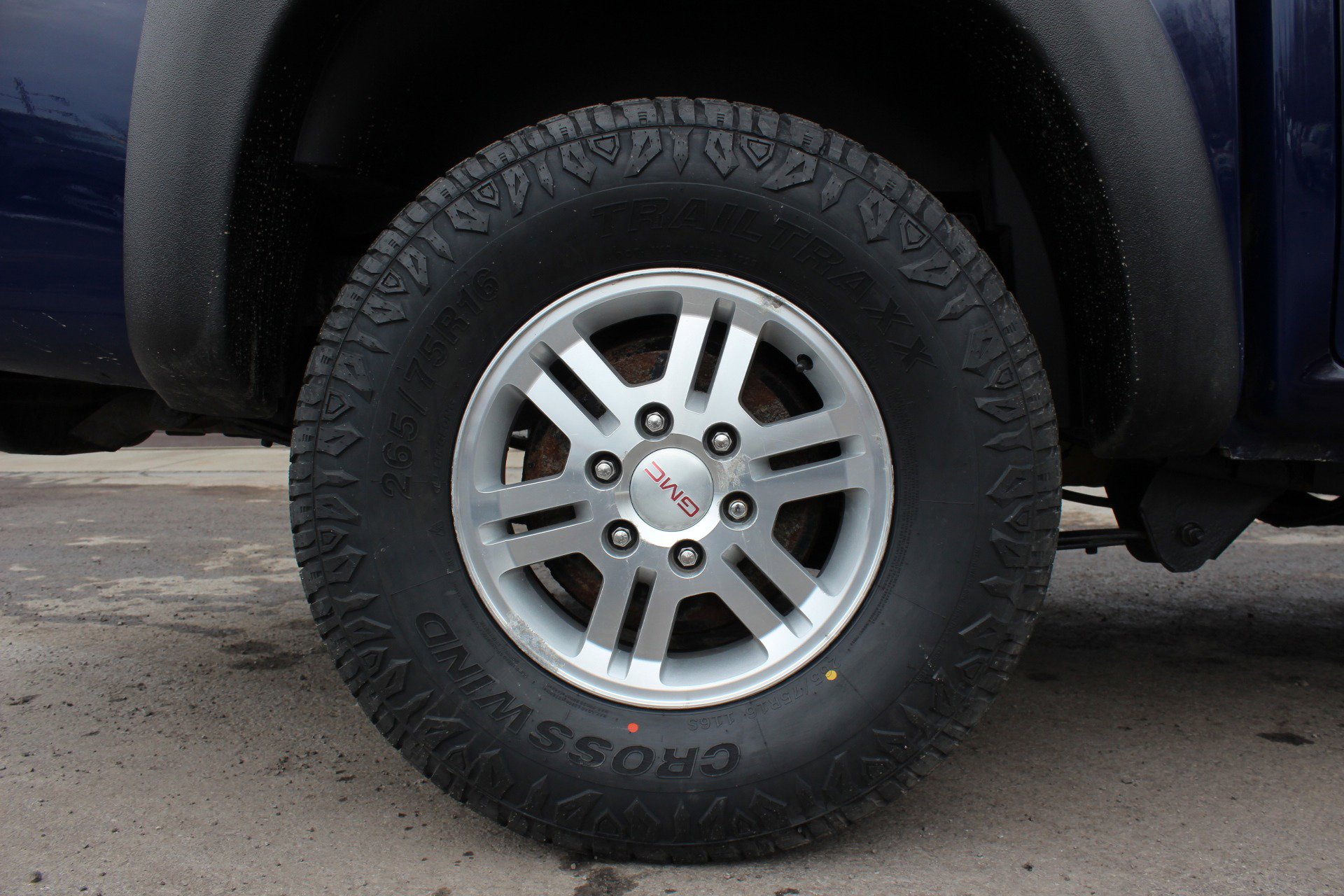 Used 2012 GMC Canyon SLE image 38