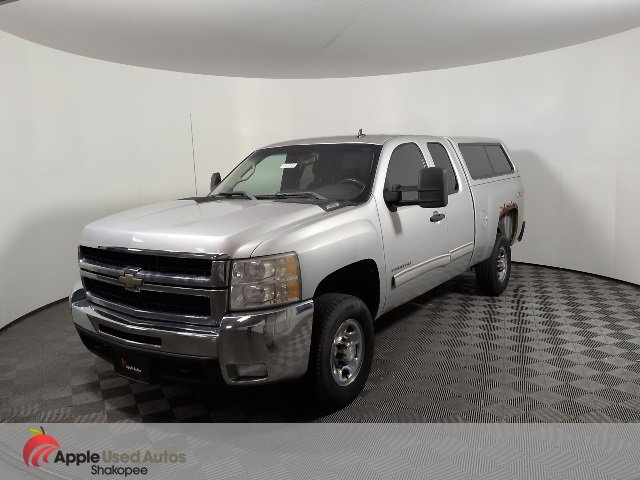 Used 2010 Chevrolet Silverado 2500 LT w/ Interior Plus Package image 3