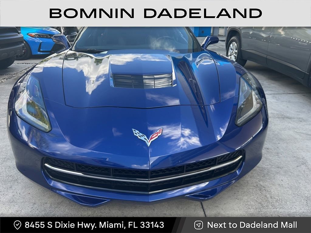 Used 2018 Chevrolet Corvette Stingray Coupe w/ 1LT image 2