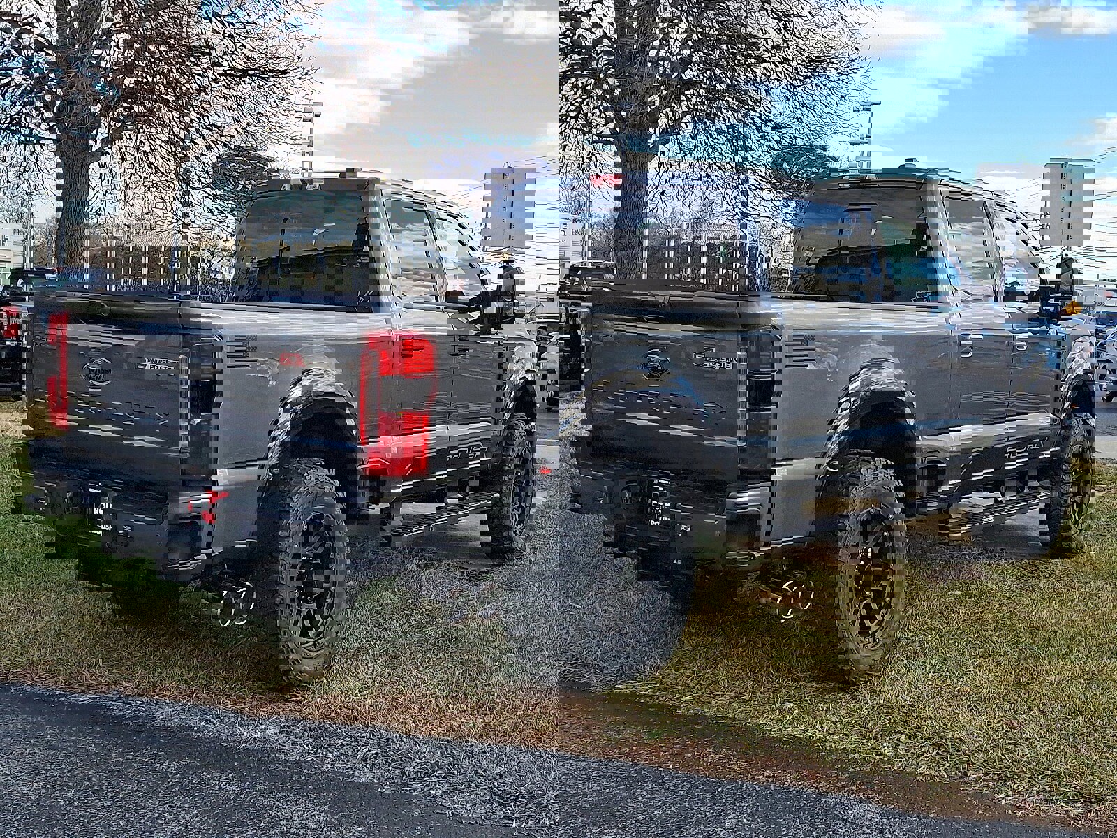 New 2026 Ford F250 Lariat w/ Black Appearance Package image 6