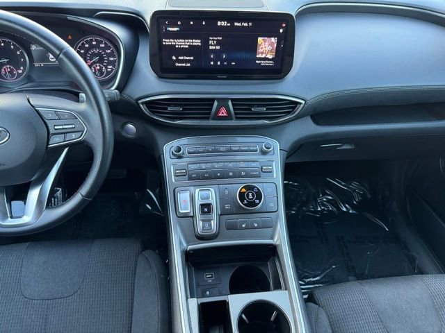 Used 2023 Hyundai Santa Fe SEL image 2