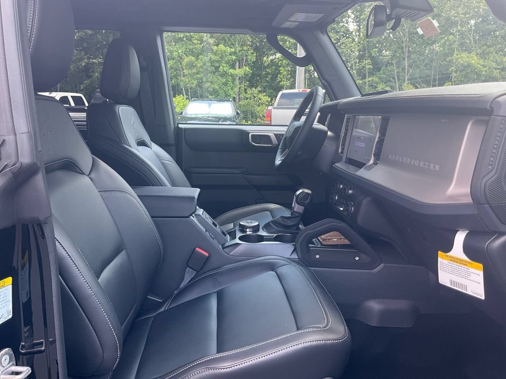 New 2026 Ford Bronco Outer Banks w/ Sasquatch Package AWD/4WD image 12