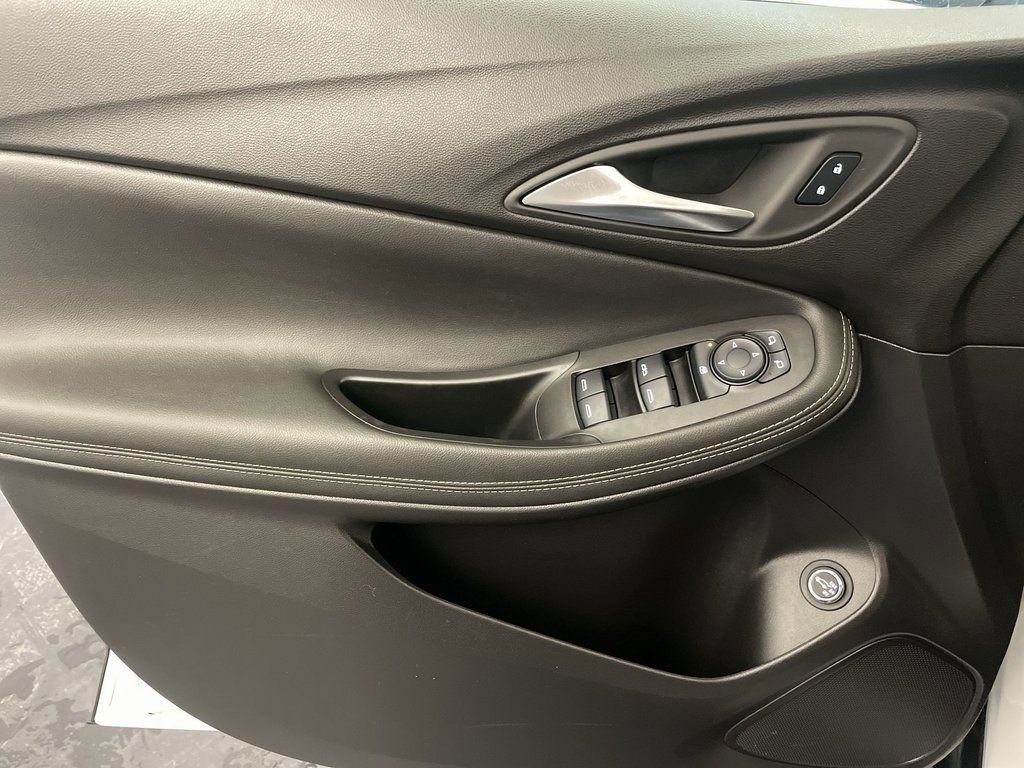 Used 2024 Buick Encore GX Preferred w/ Comfort Package image 15