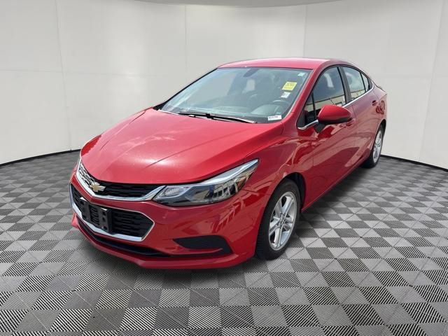 Used 2017 Chevrolet Cruze LT FWD image 13