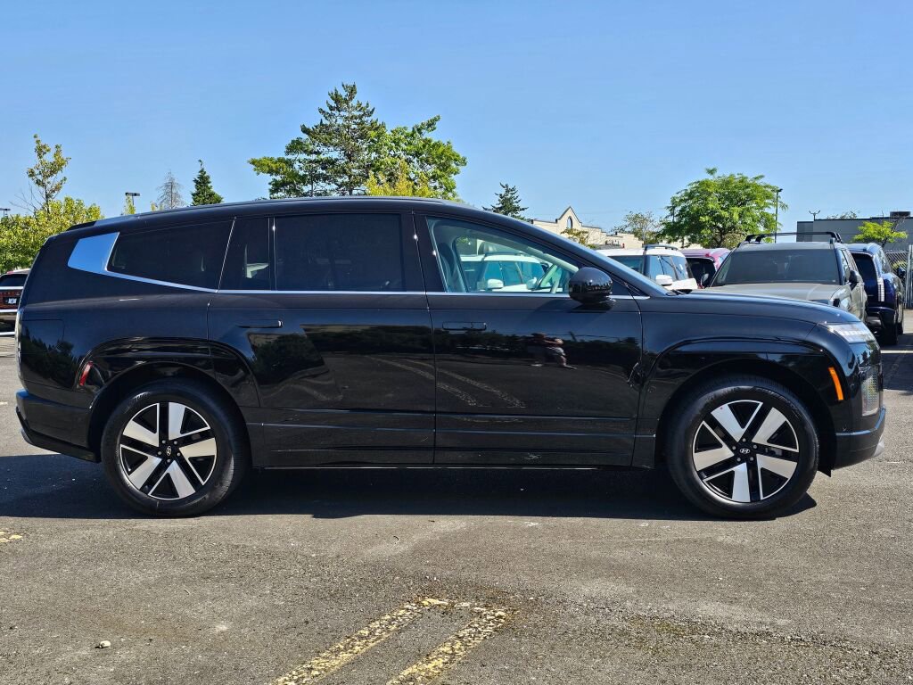 New 2026 Hyundai Ioniq 9 SEL image 8