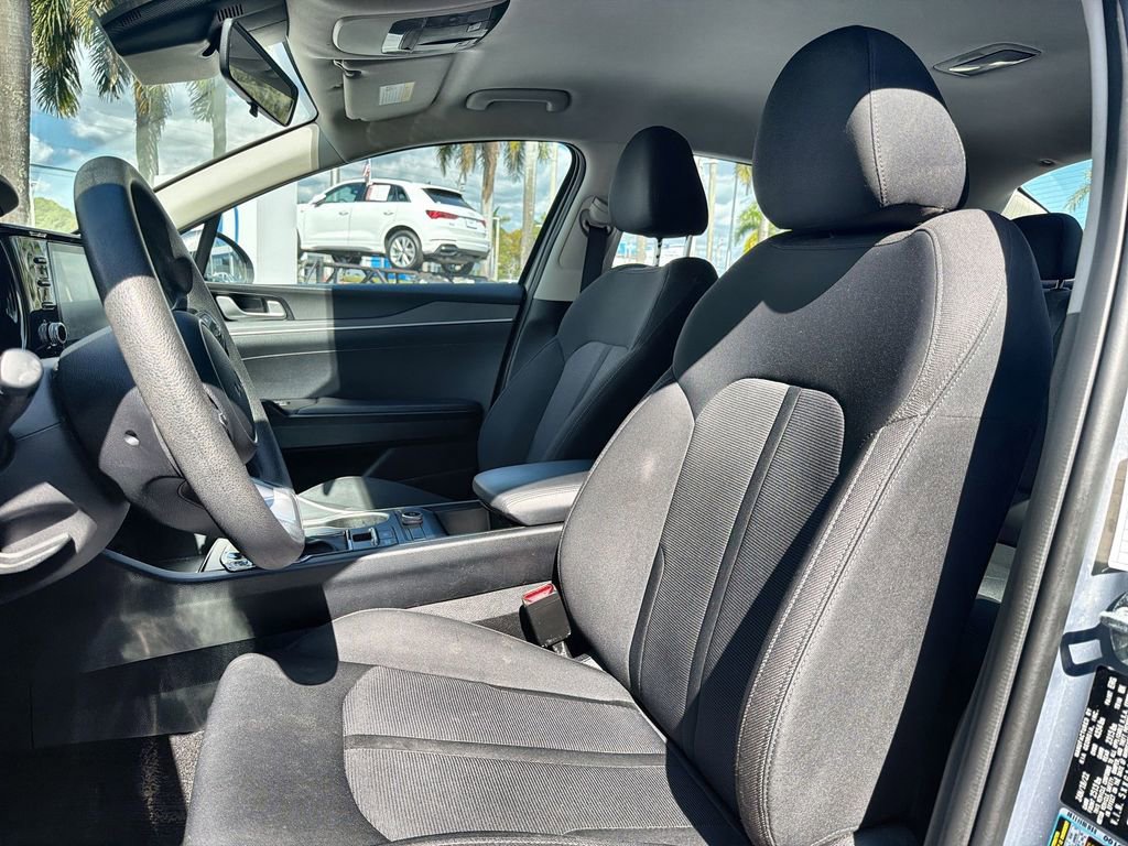 Used 2022 Kia K5 LXS image 25