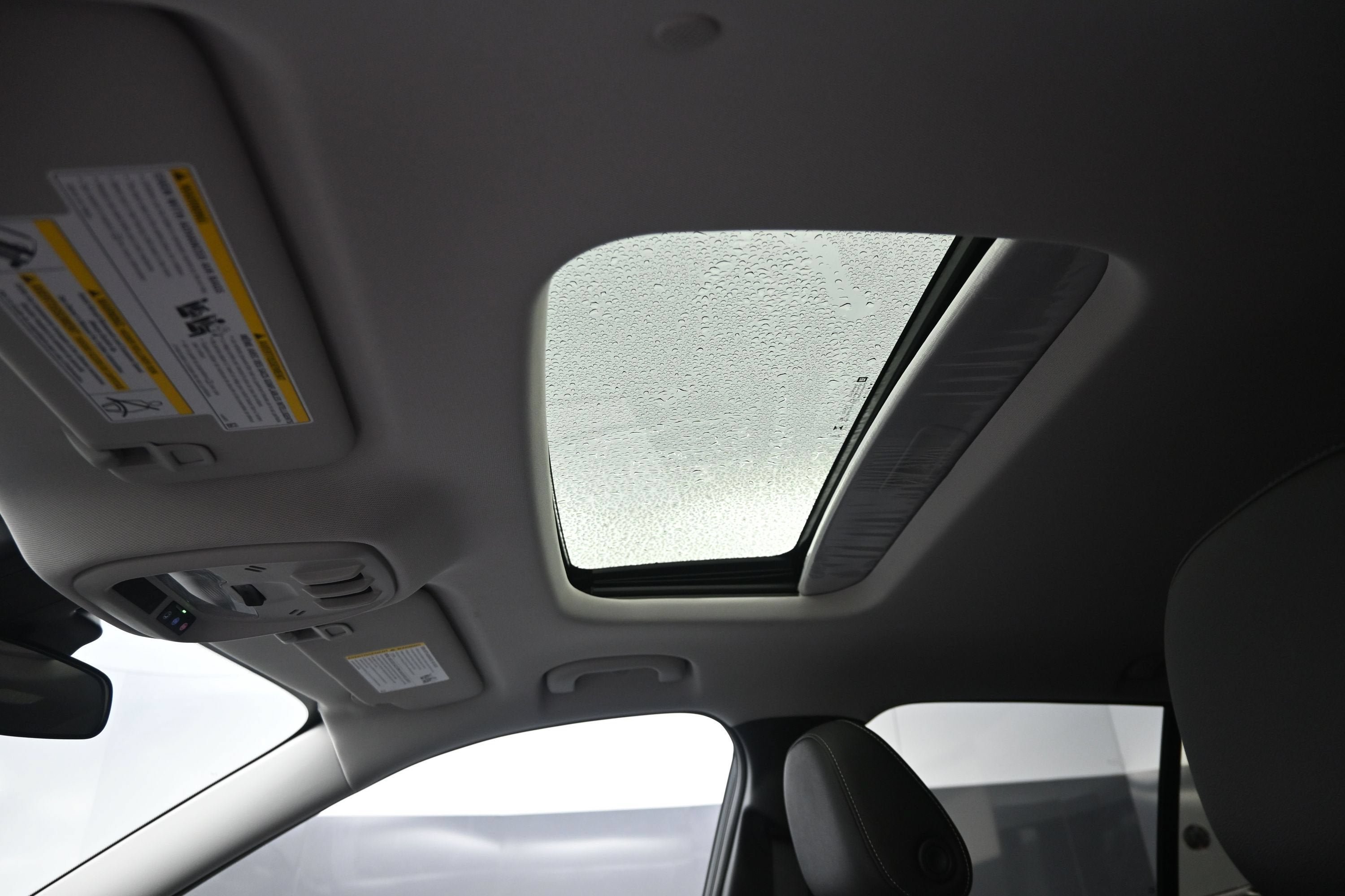 New 2026 Chevrolet Trax LT w/ Sunroof Package FWD image 28