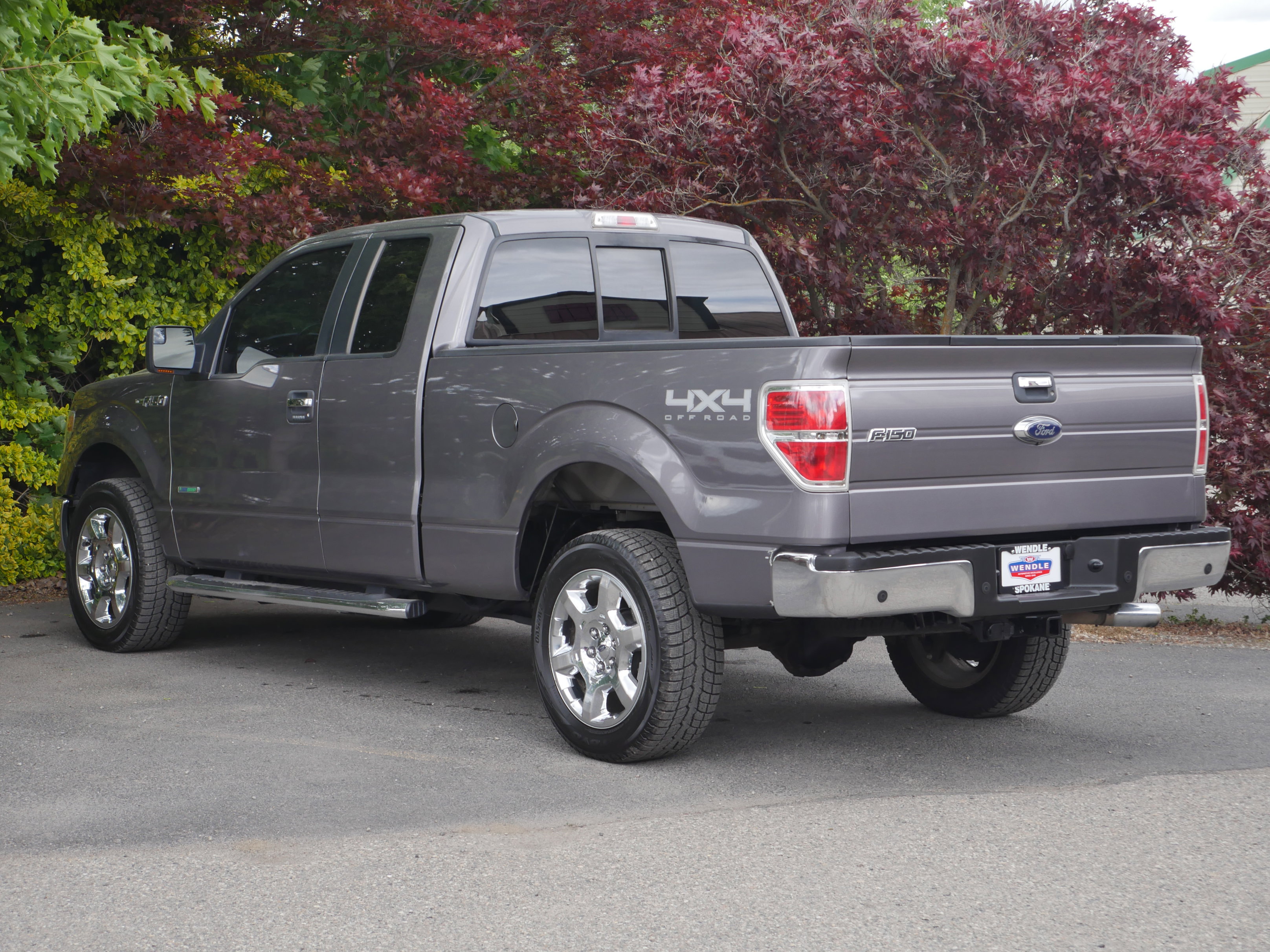 Used 2014 Ford F150 XLT w/ Equipment Group 302A Luxury AWD/4WD image 19
