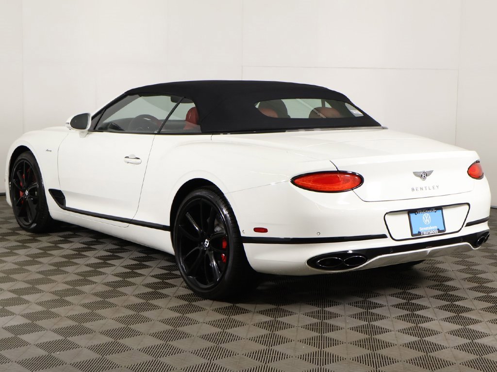 Used 2023 Bentley Continental GT Azure image 12