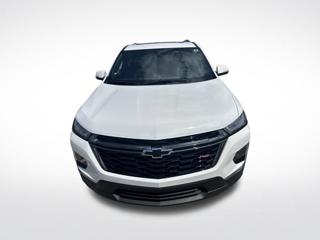 Used 2023 Chevrolet Traverse RS AWD/4WD image 2