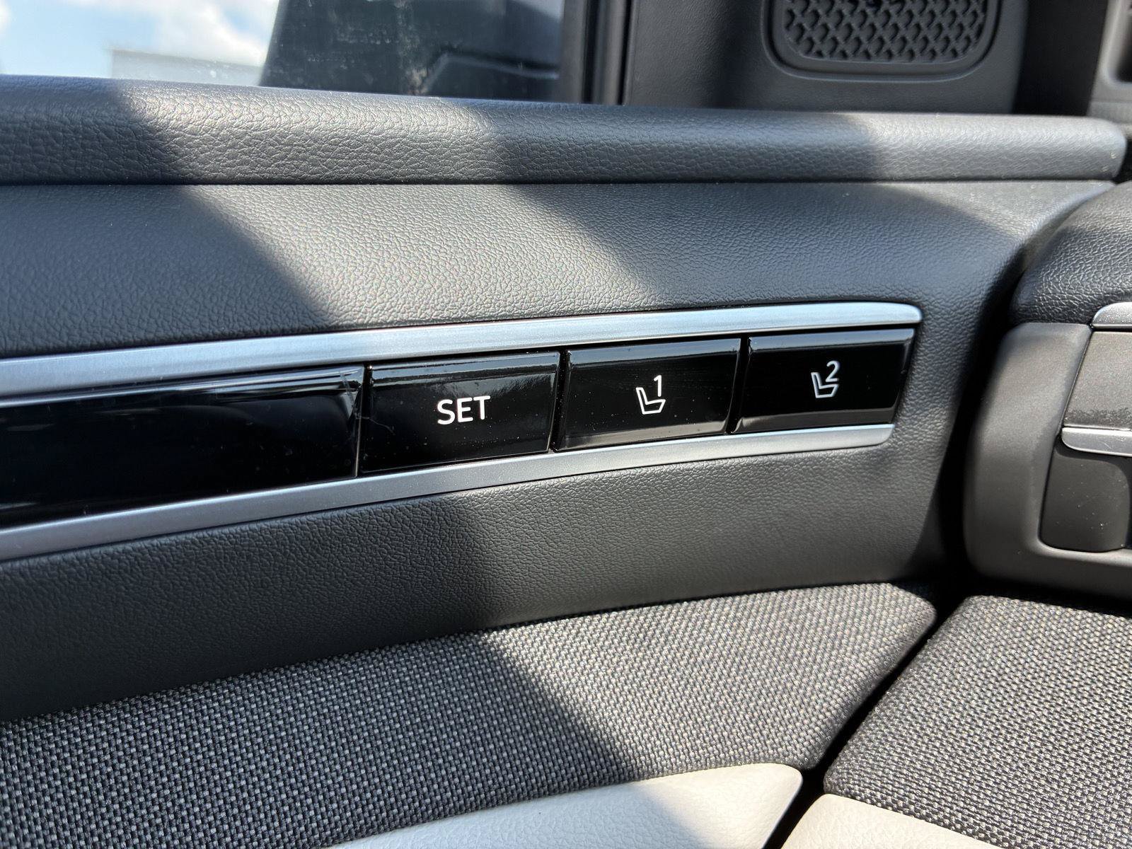 Used 2024 Hyundai Tucson Limited AWD/4WD image 24