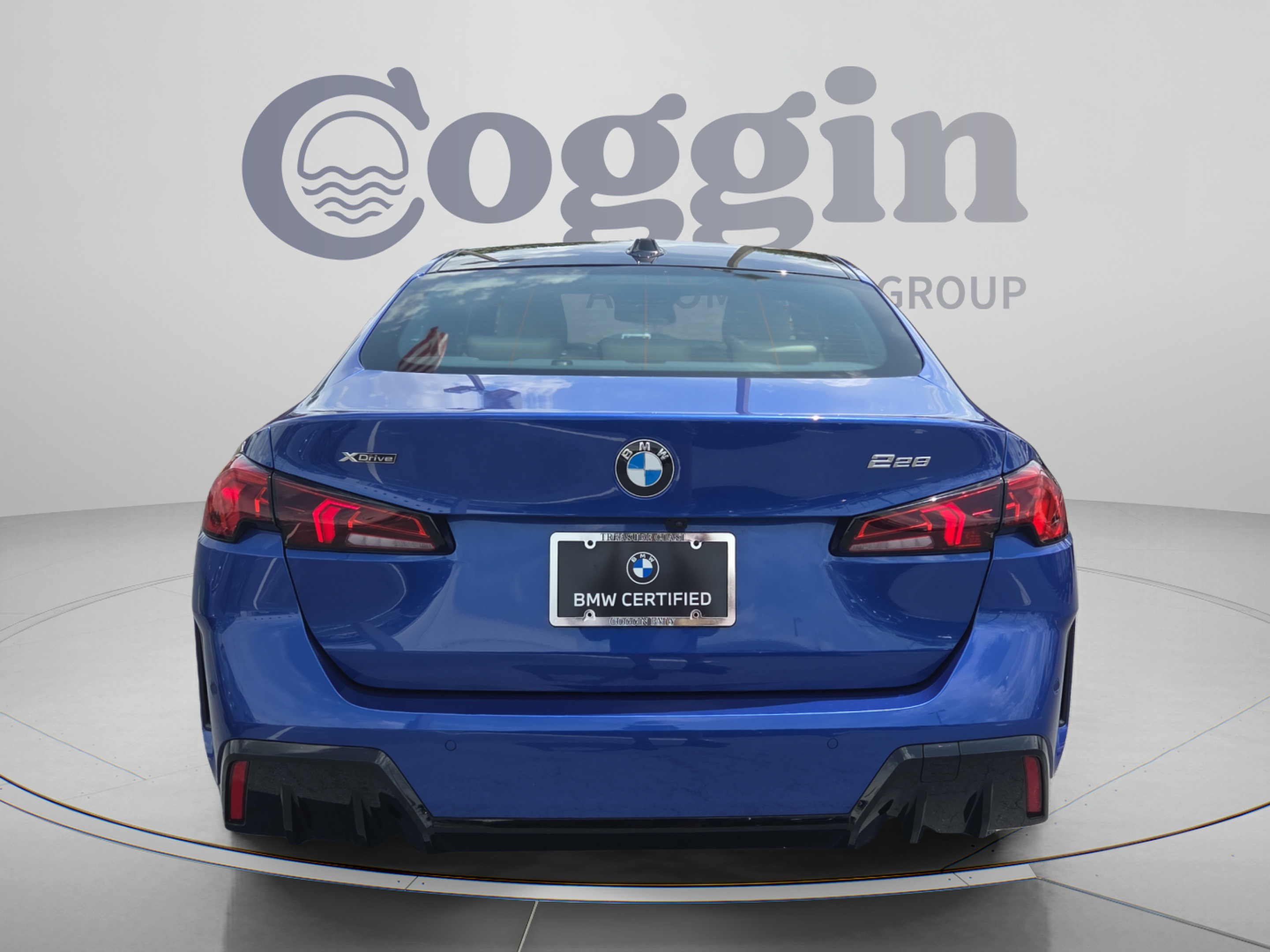 Used 2025 BMW 228i xDrive w/ Premium Package AWD/4WD image 4