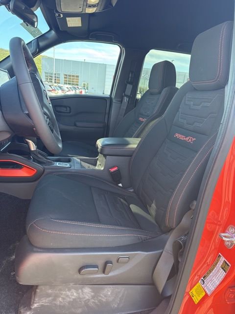 Certified 2026 Nissan Frontier PRO-4X w/ Pro-4x Convenience Package AWD/4WD image 9