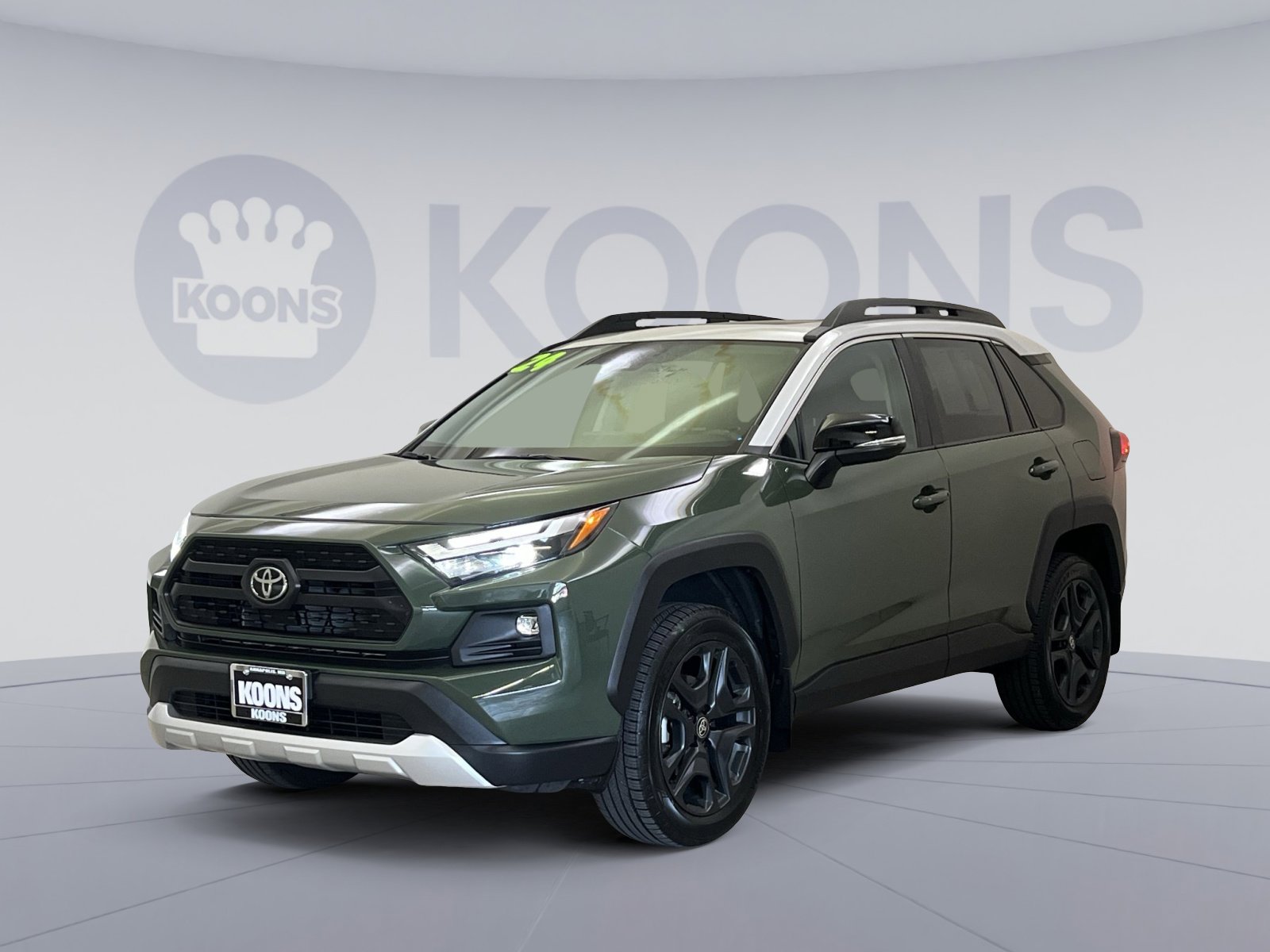 Used 2024 Toyota RAV4 Adventure w/ Convenience Package AWD/4WD image 4