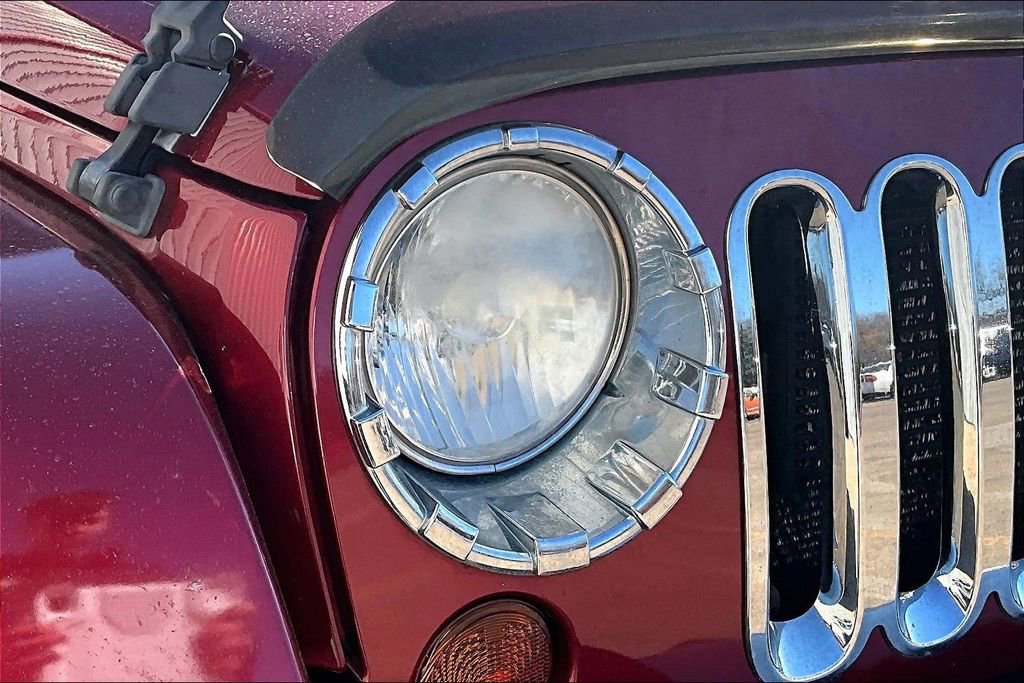 Used 2013 Jeep Wrangler Unlimited Sahara w/ Trailer Tow Group image 26