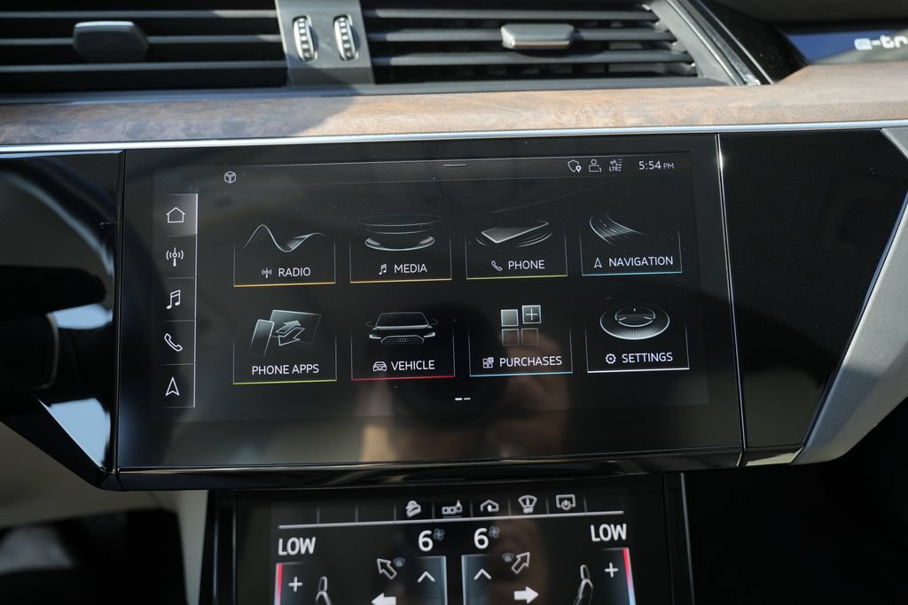 Used 2019 Audi e-tron Prestige AWD/4WD image 66
