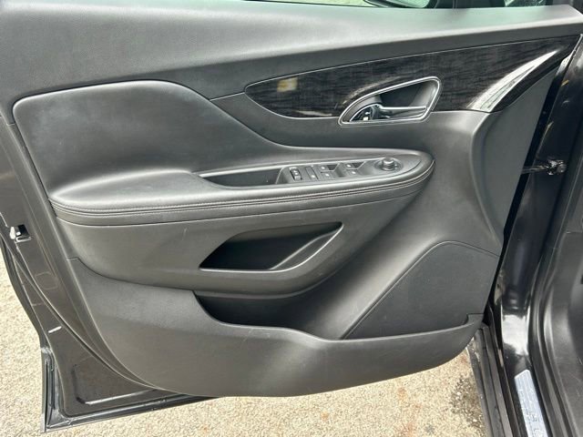 Used 2014 Buick Encore FWD image 19