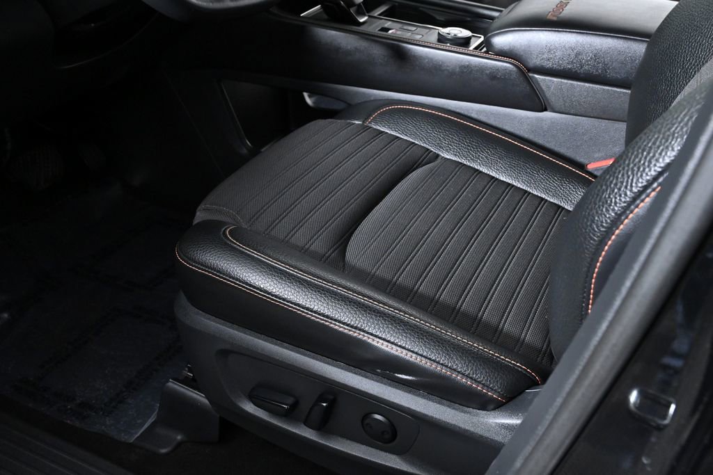 Certified 2024 Nissan Pathfinder Rock Creek image 25