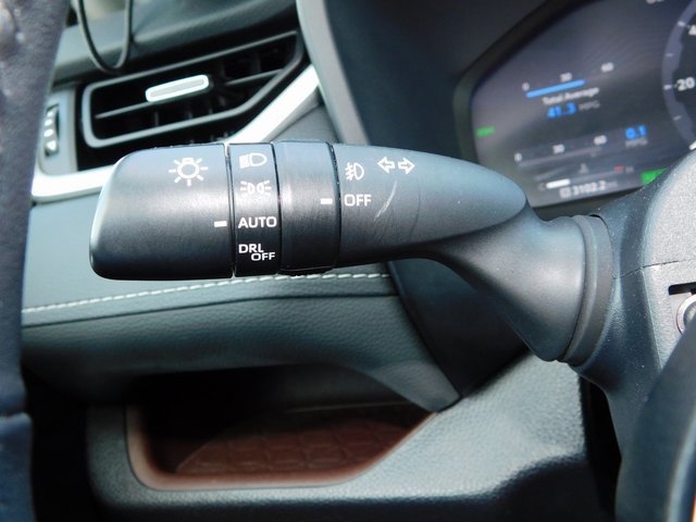 Used 2024 Toyota RAV4 Limited w/ Advanced Technology Package image 33