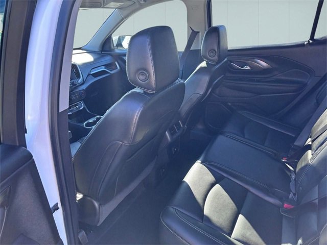 Used 2022 GMC Terrain SLT image 24