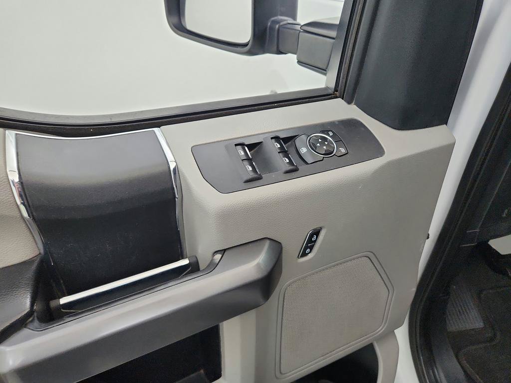 Used 2019 Ford F250 XLT w/ Snow Plow Prep Package AWD/4WD image 48