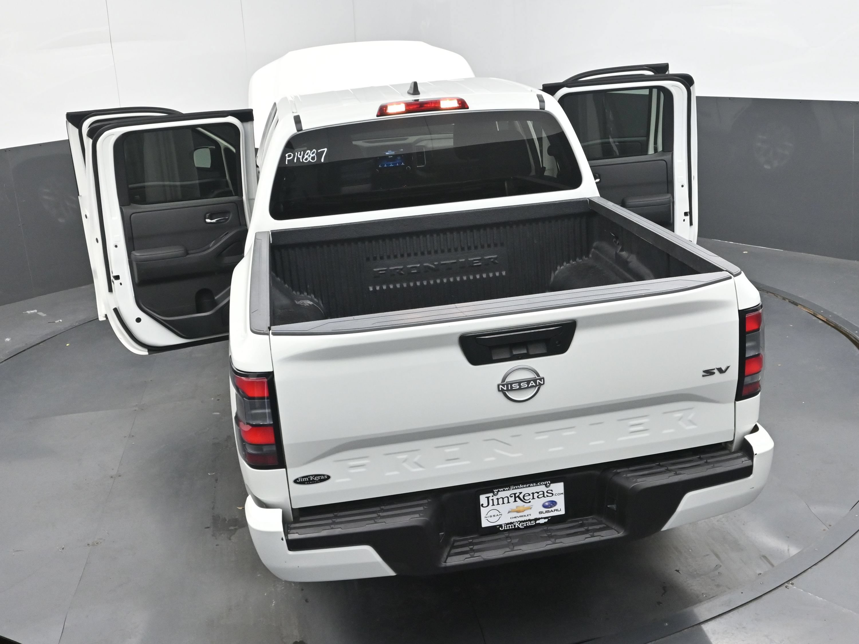 Used 2024 Nissan Frontier SV RWD image 34