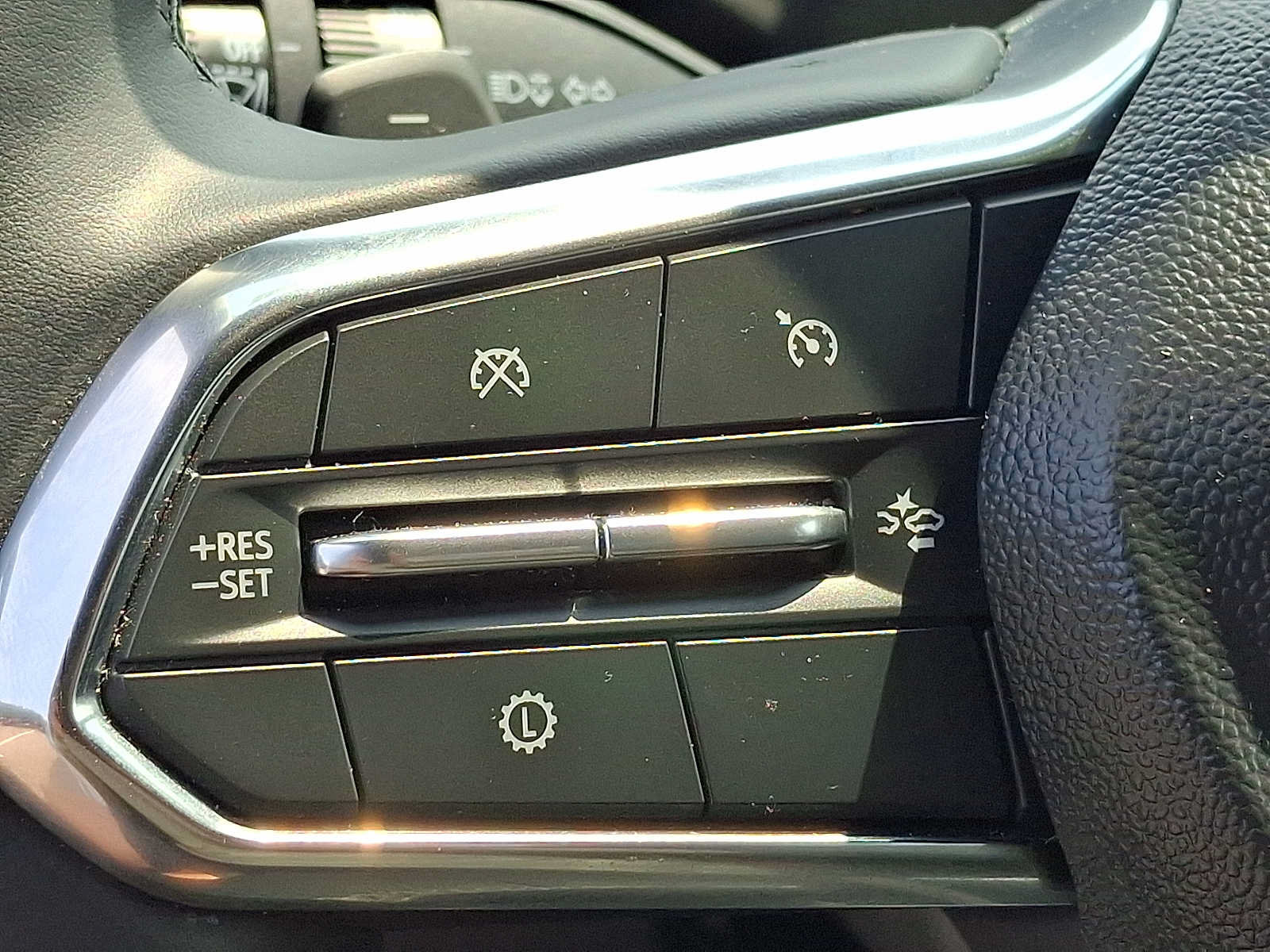 Used 2026 Chevrolet Equinox LT w/ Convenience Package II AWD/4WD image 21