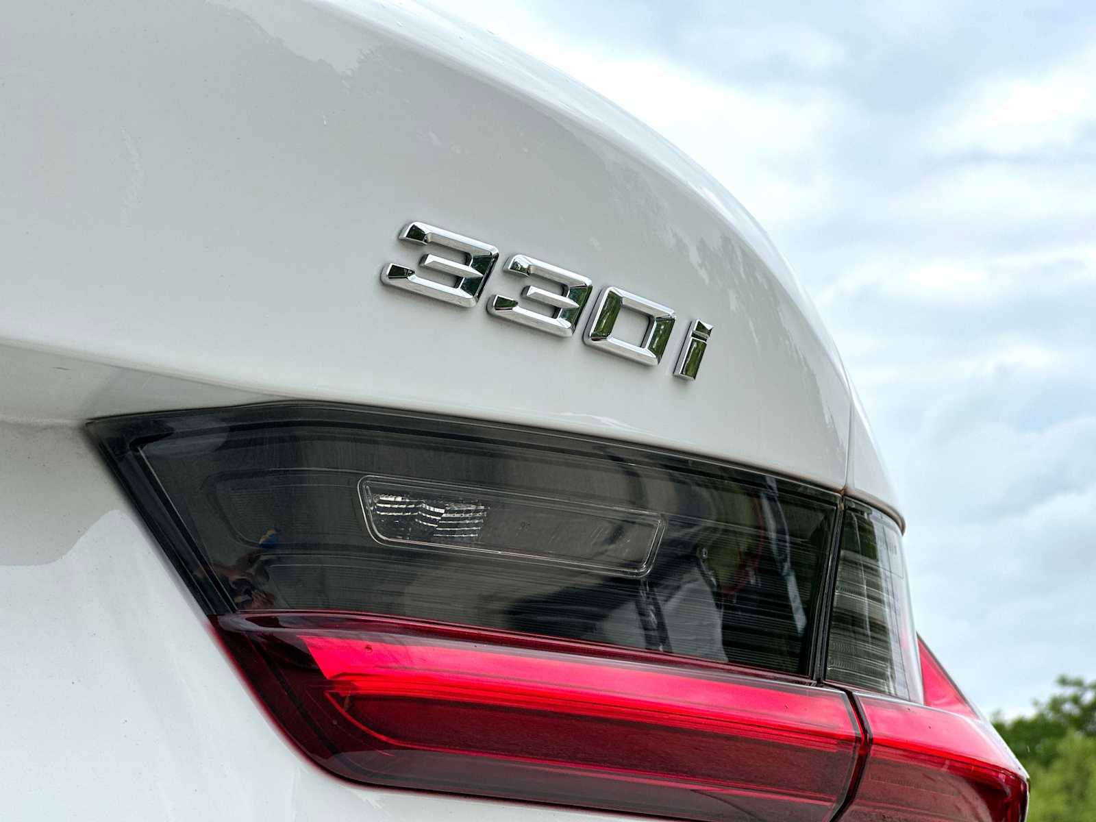 Used 2021 BMW 330i Sedan w/ Convenience Package image 15