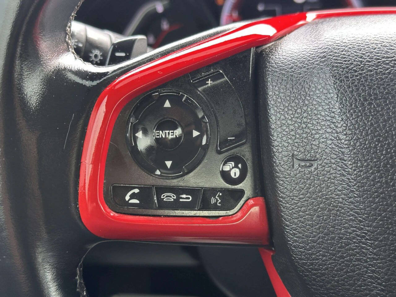 Used 2020 Honda Civic Sport image 29